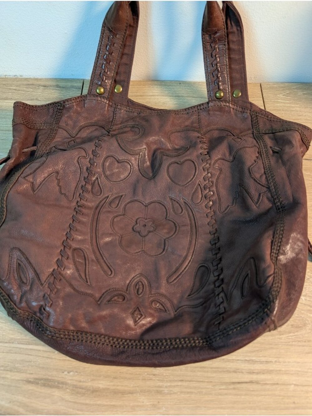 Vintage Lucky Brand Leather Shoulder Bag/ Hobo Purse Brown Flower Patchwork - Picture 2 of 8